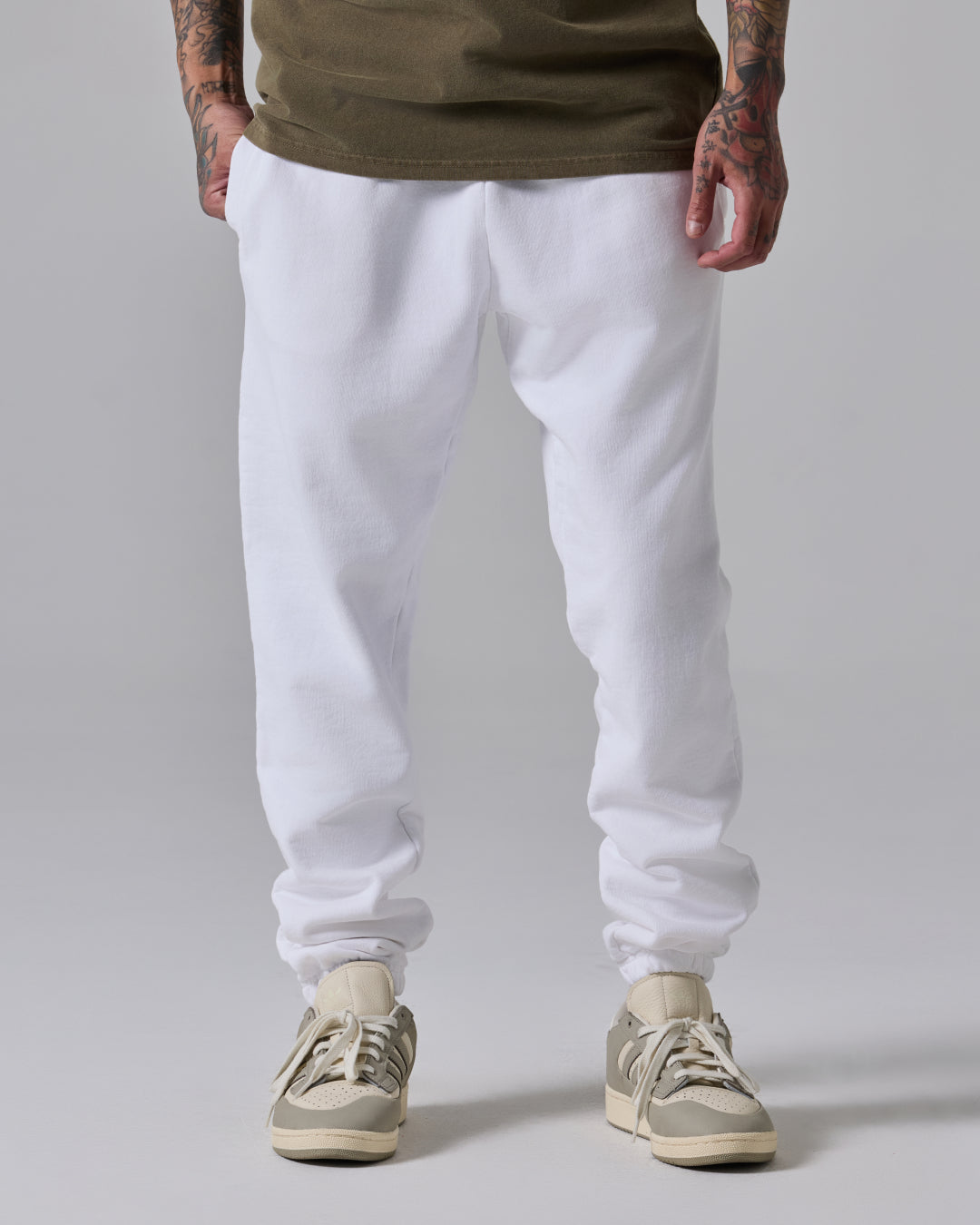TALENTLESS Men's Heavyweight Sweatpants | White L TALENTLESS Men's Heavyweight Sweatpants | White L